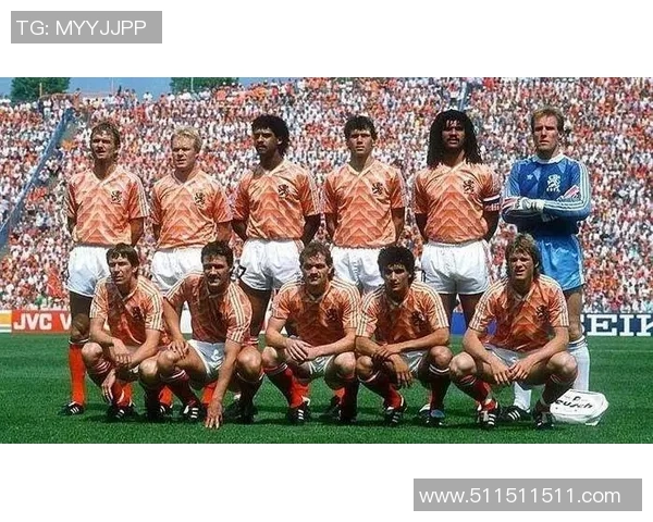 球星足球巅峰时刻：那些令人热血沸腾的传世进球与精彩瞬间